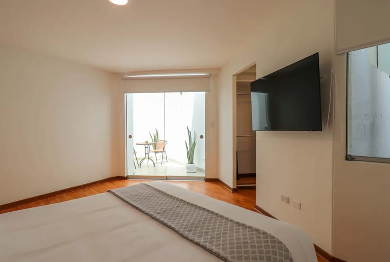 Stunning 3BR w/ Private Patio in Barranco