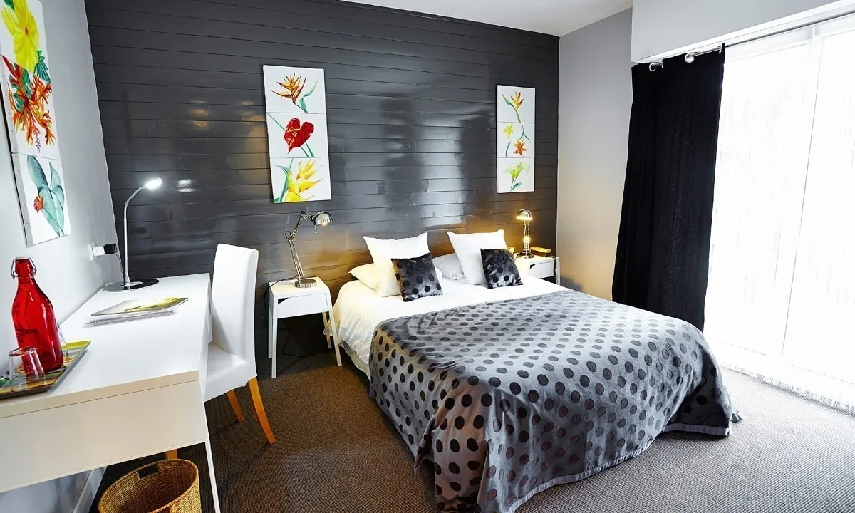 Hotel bedroom