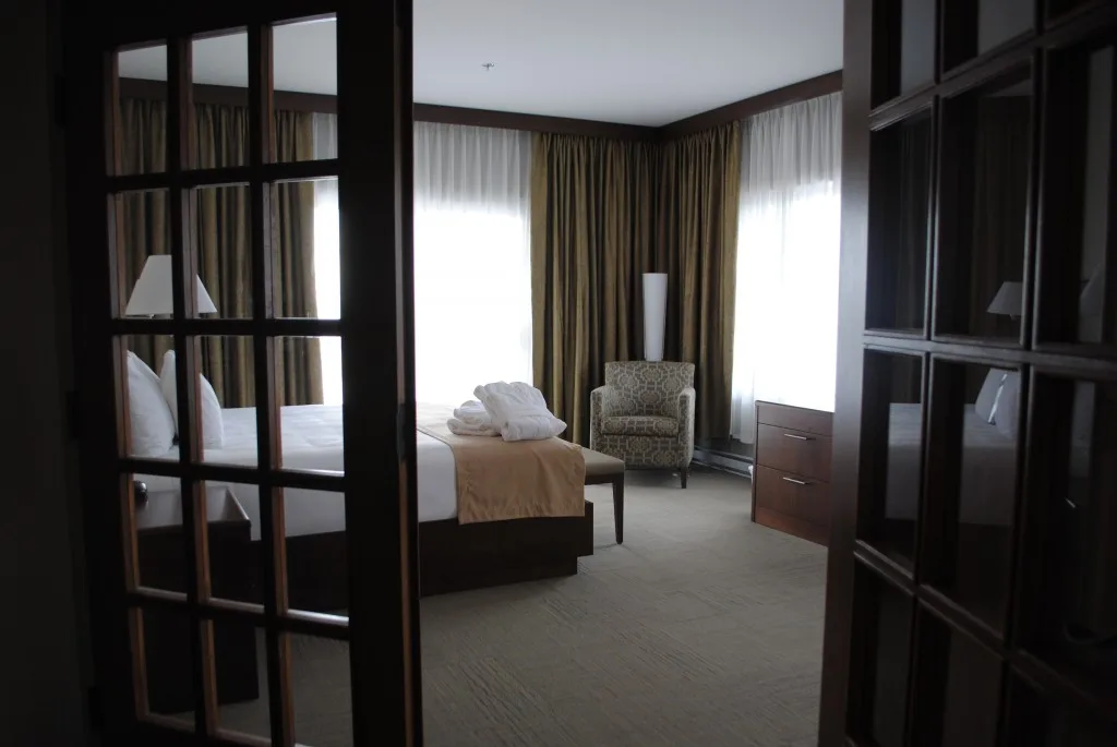 Suite interior