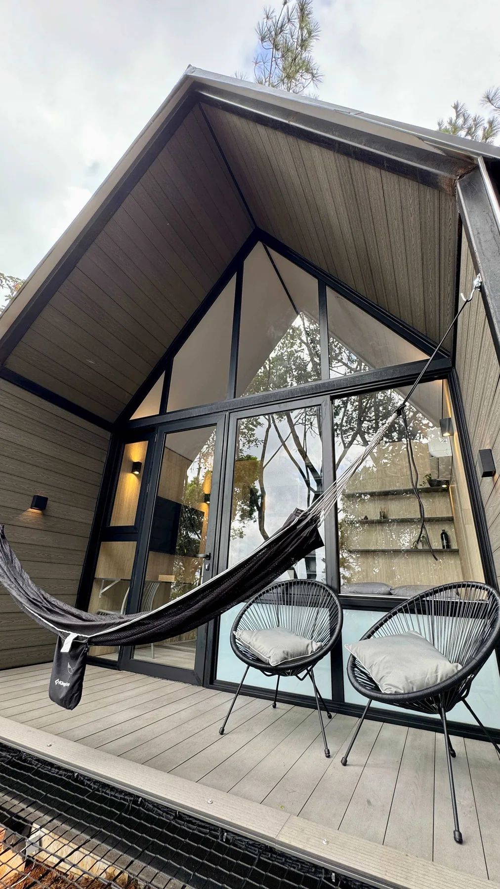 Nature-Lover’s Bungalow with Nature View