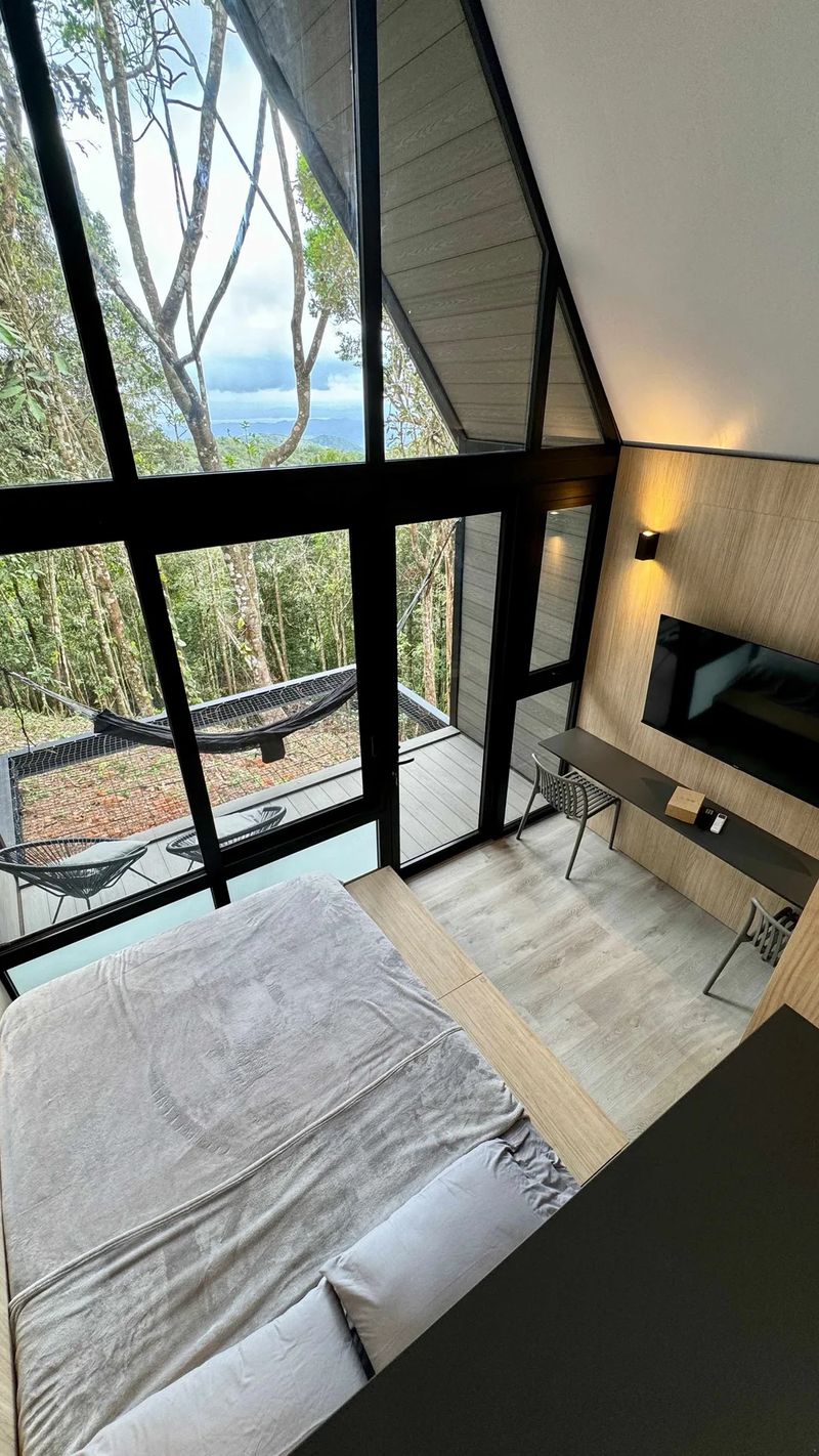 Nature-Lover’s Bungalow with Nature View