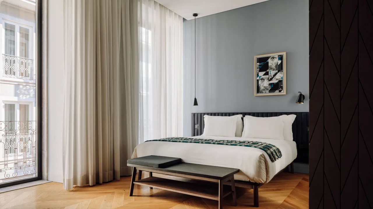 Superior room