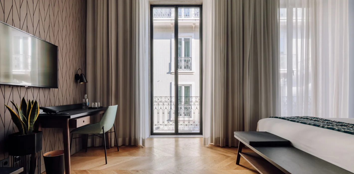 Superior room