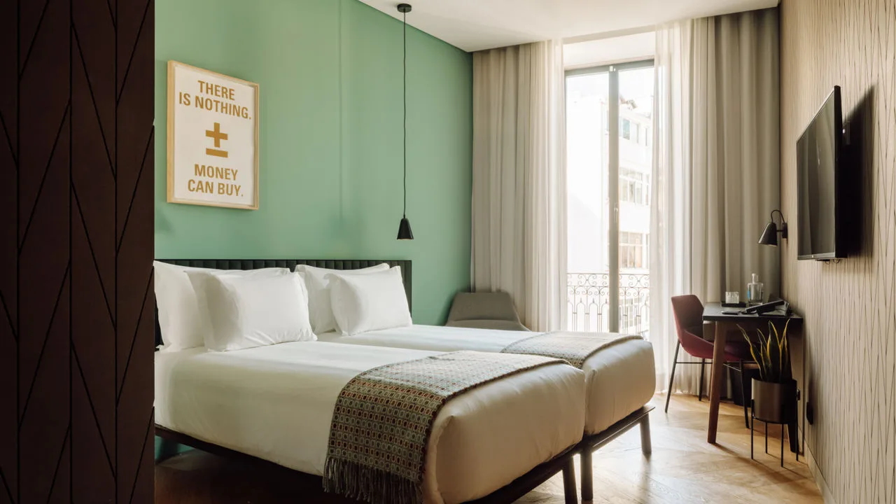 Standard Twin room