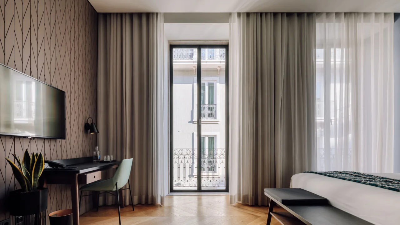 Superior room