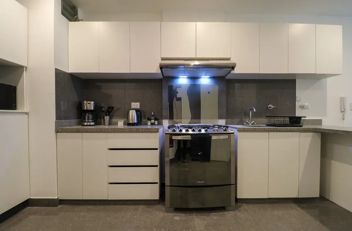 Graceful 1BR with Balcony in Miraflores