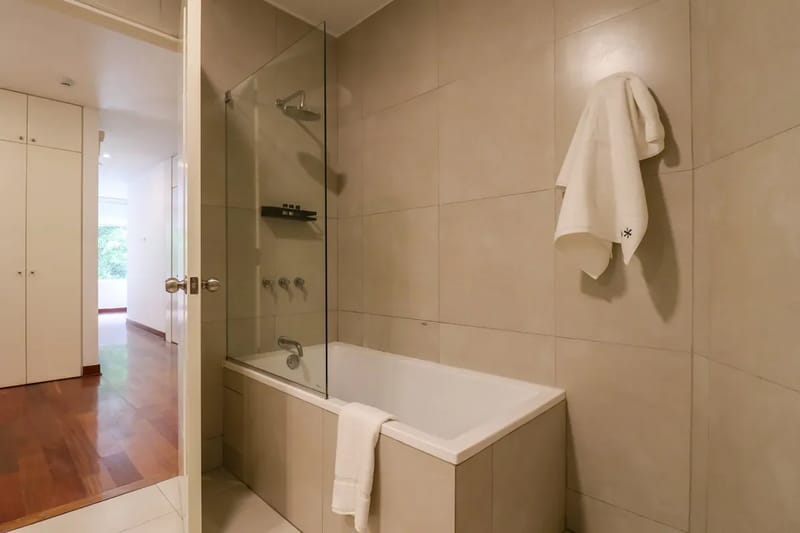 Graceful 1BR with Balcony in Miraflores