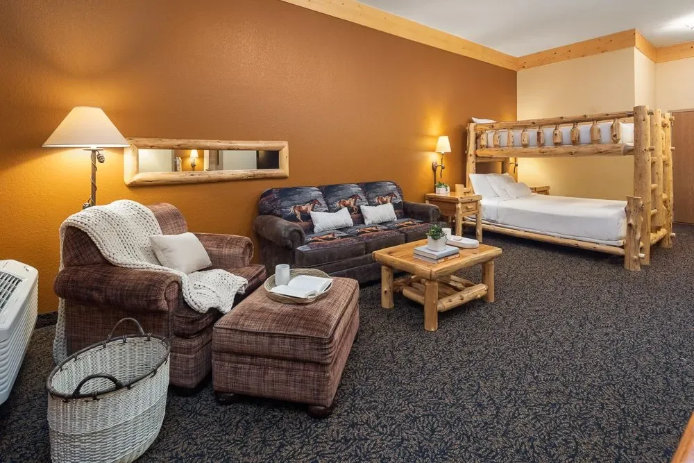 King bunk suite