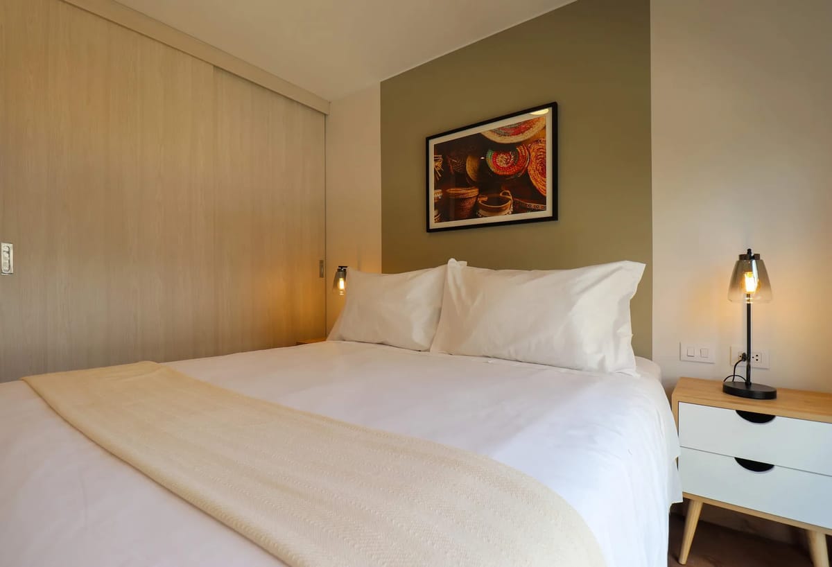 Tranquil 2BR w/ Balcony in Miraflores