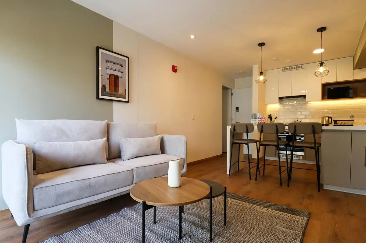 Tranquil 2BR w/ Balcony in Miraflores