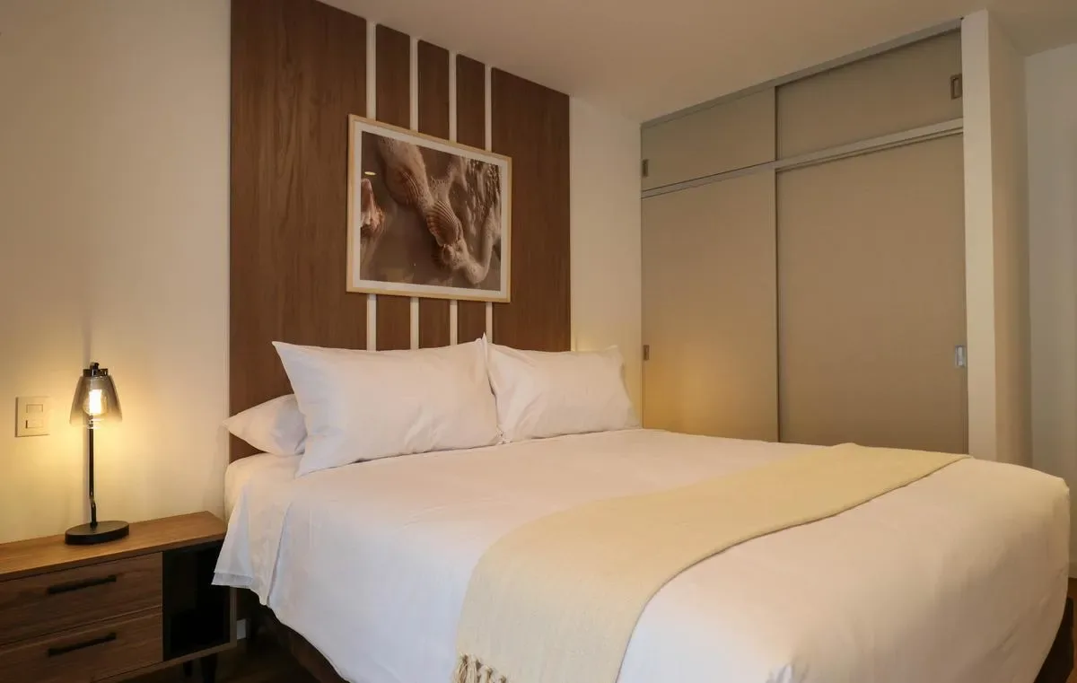 Premium 2BR with Balcony in Top San Isidro