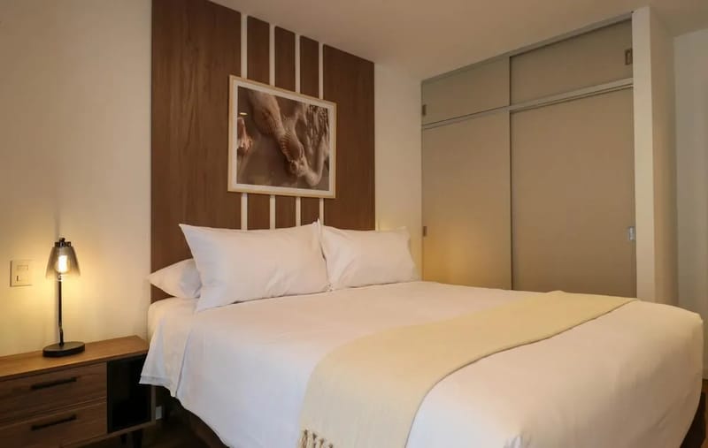 Premium 2BR with Balcony in Top San Isidro