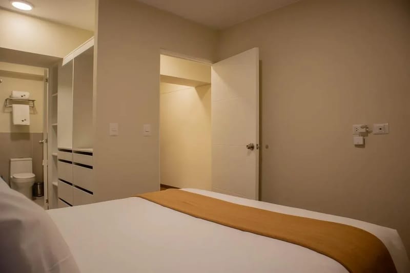 Striking 1BR w/ Perfect Balcony Near Kennedy Park