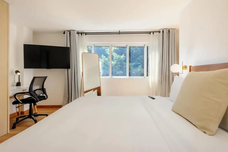 Amazing 4BR w/ Terrace in Juarez