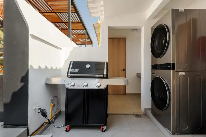Amazing 4BR w/ Terrace in Juarez