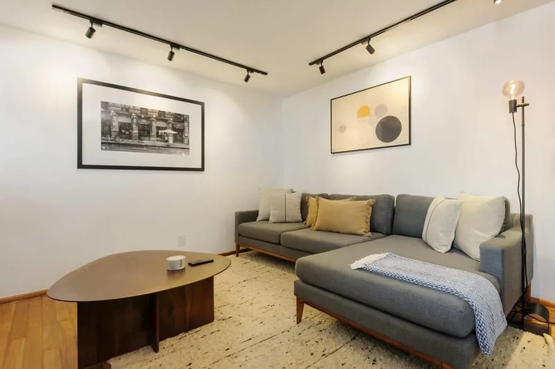 Amazing 4BR w/ Terrace in Juarez