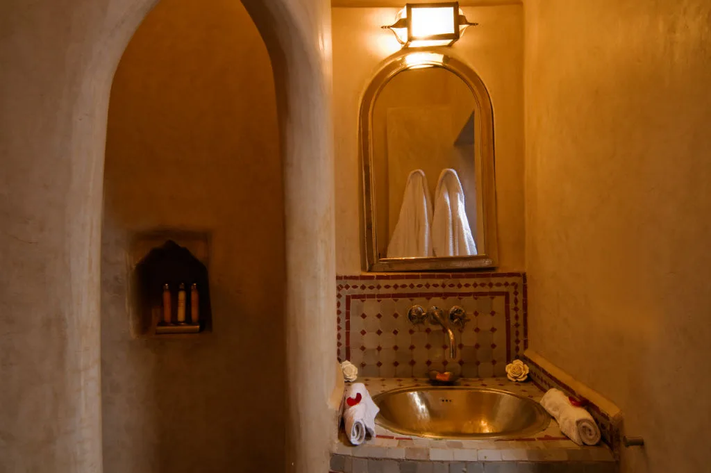 Rose ensuite
