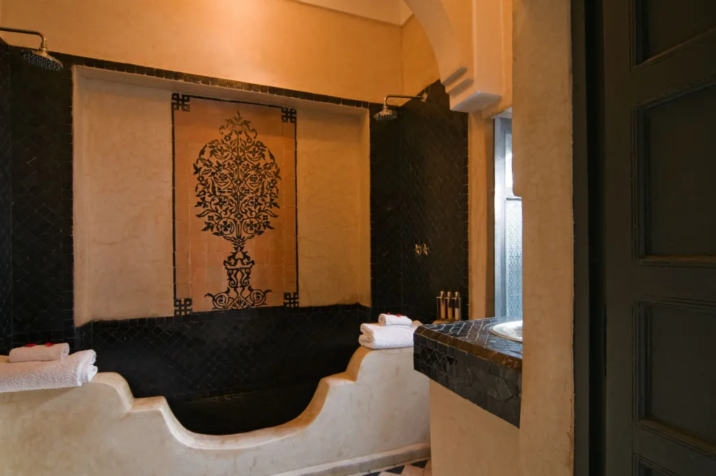 Geranium ensuite