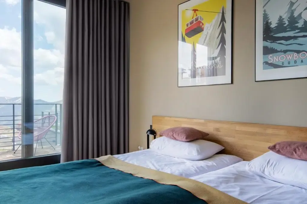 Guest room