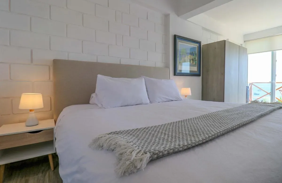 Fantastic Duplex with Spectacular Ocean View