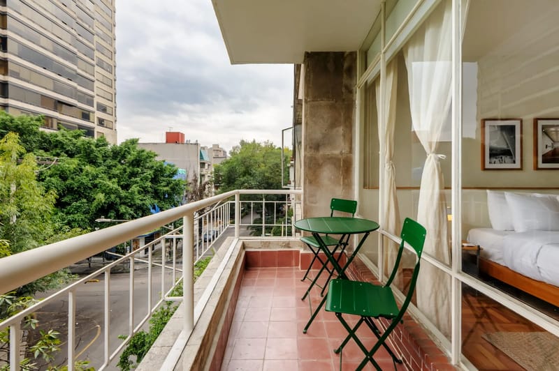 Captivating 2BR with Balcony in Roma Norte