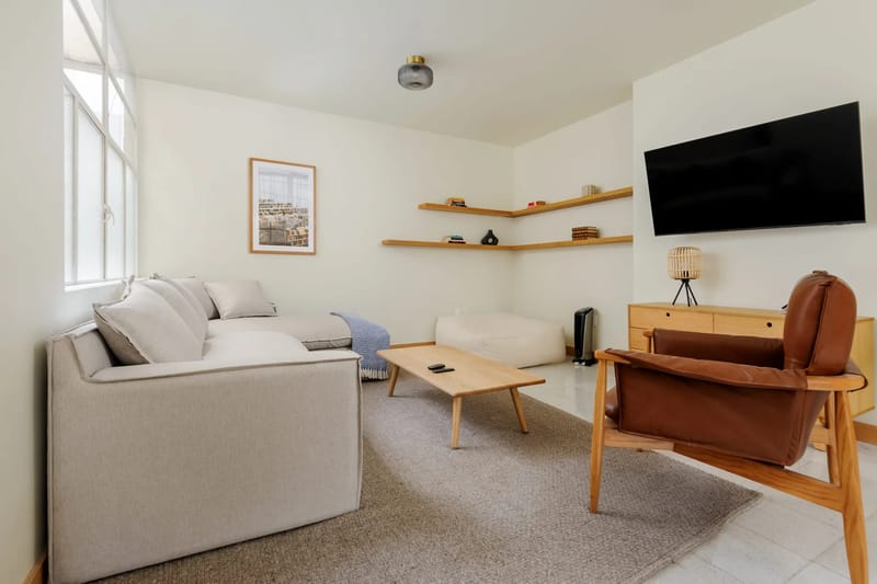 Captivating 2BR with Balcony in Roma Norte