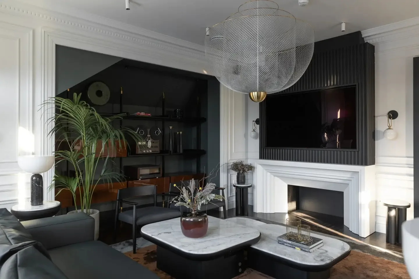 Presidential Suite JFK with marble fireplace and lounge seating