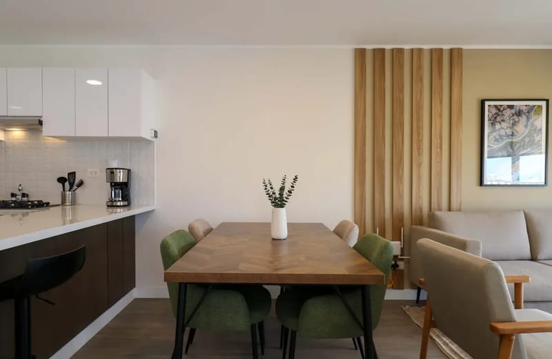 Upscale 3BR w/ Balcony in Upscale Miraflores