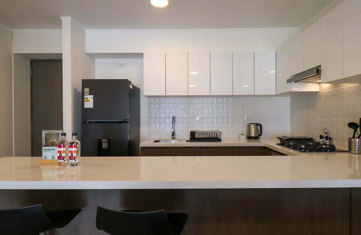 Upscale 3BR w/ Balcony in Upscale Miraflores