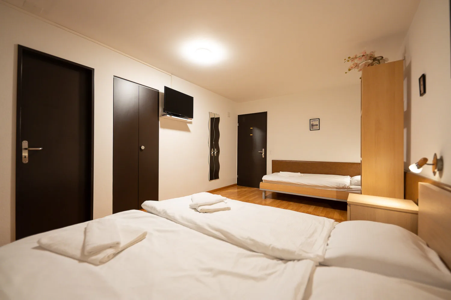 Triple room with double bed and additional single bed