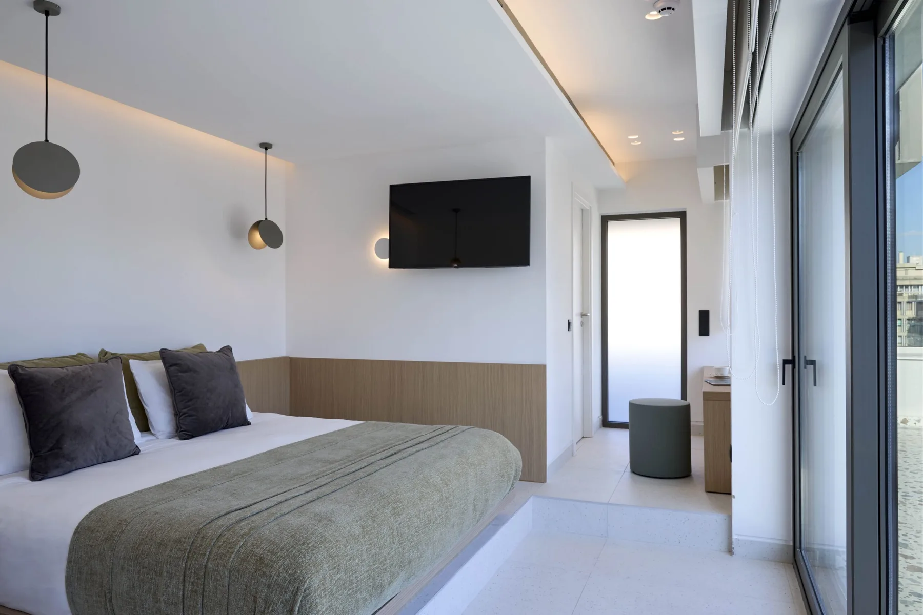 King Double room