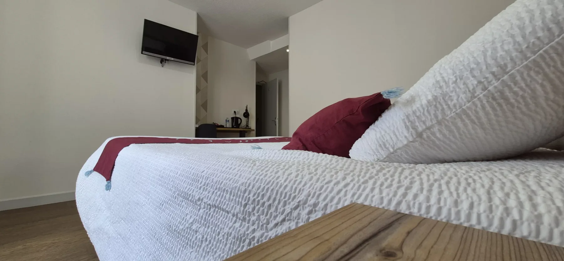 Dormitorio en tonos beige