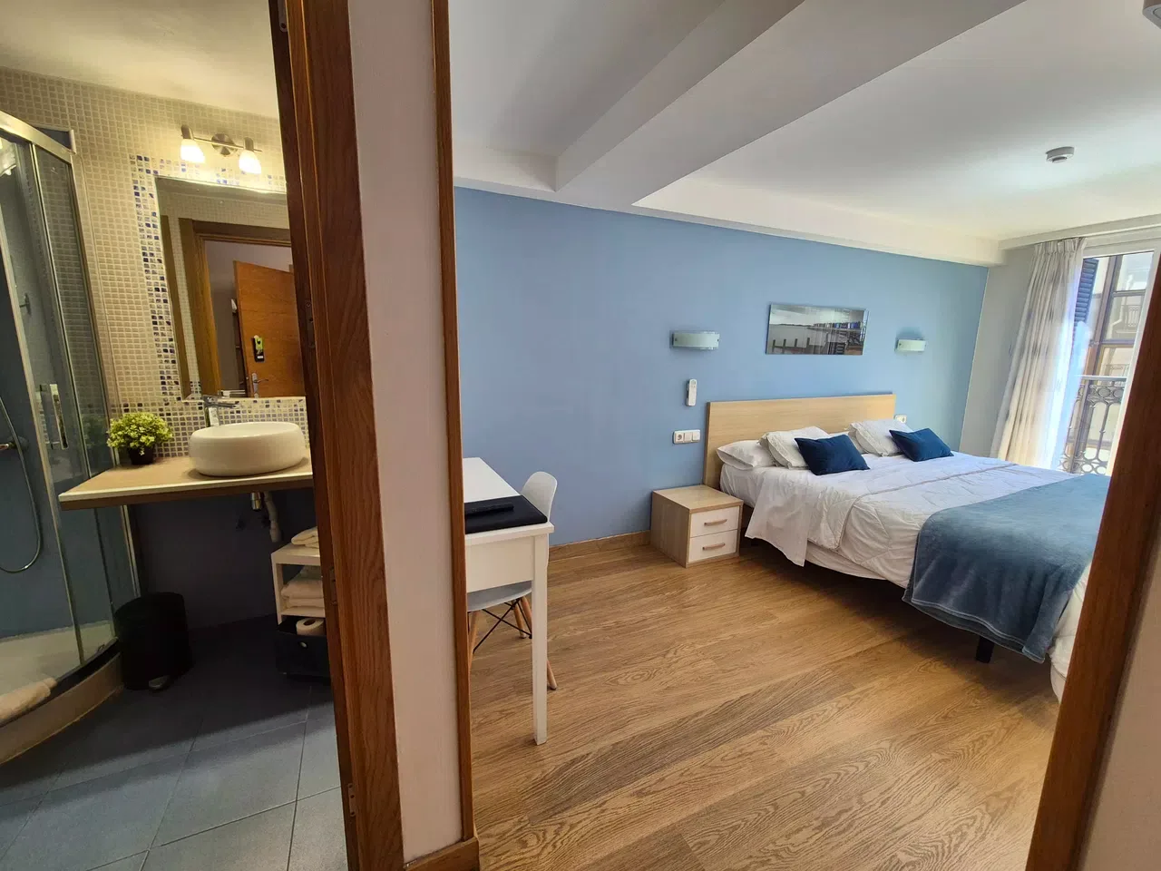 Habitación doble Azul con balcón