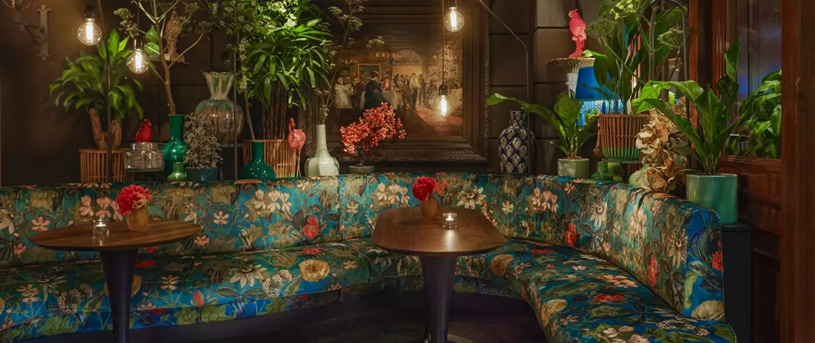 Maria’s Bar at Hotel Estheréa