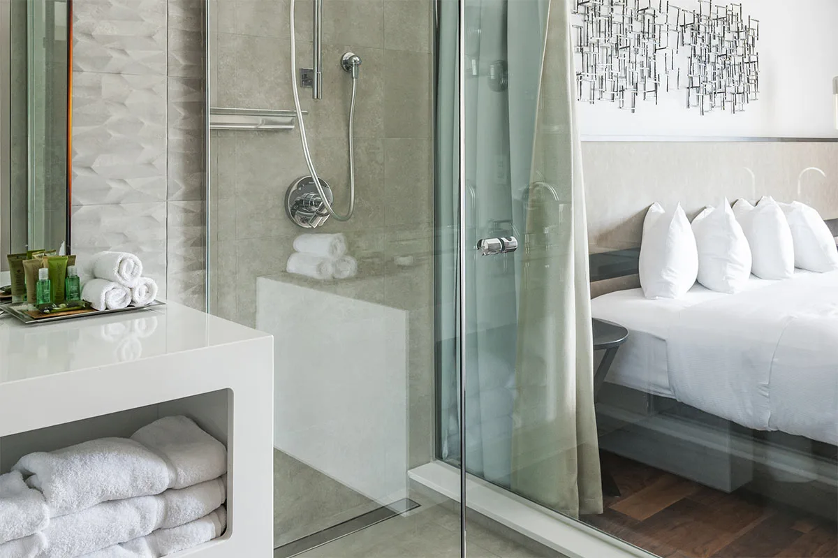 Guest suite