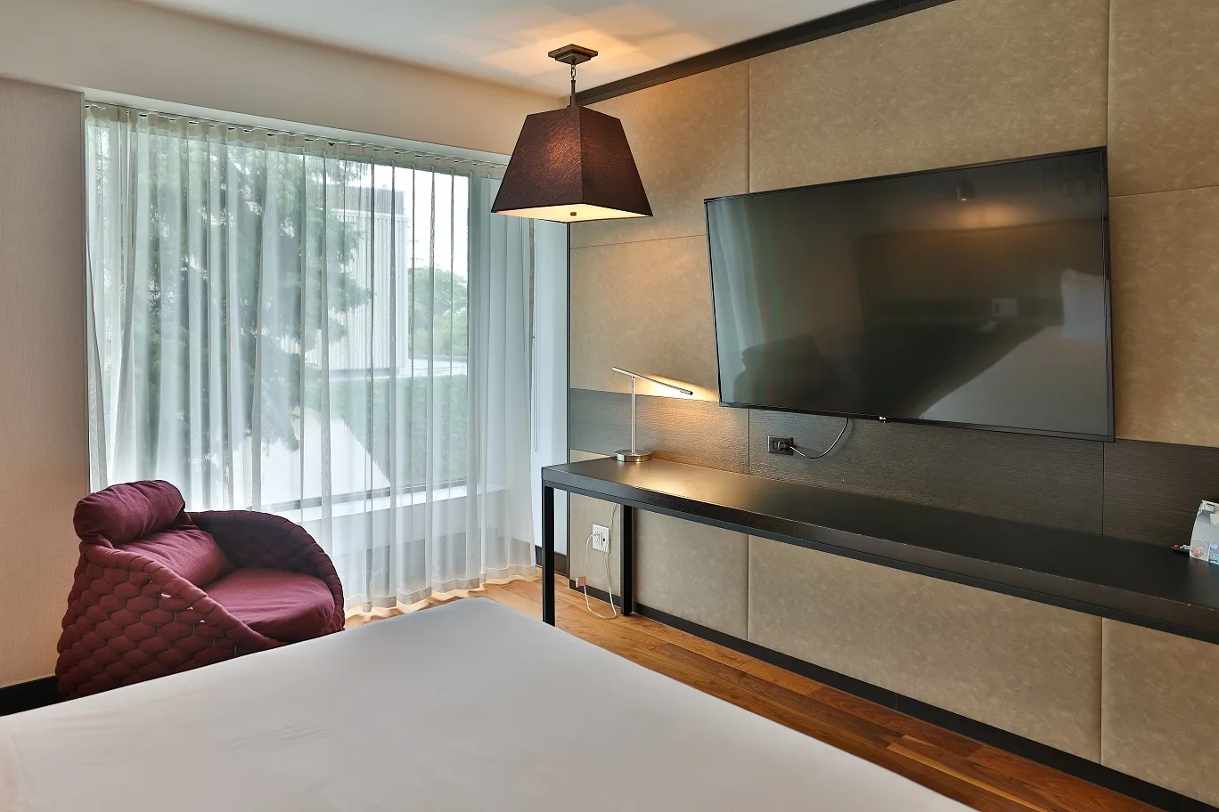 Guest suite