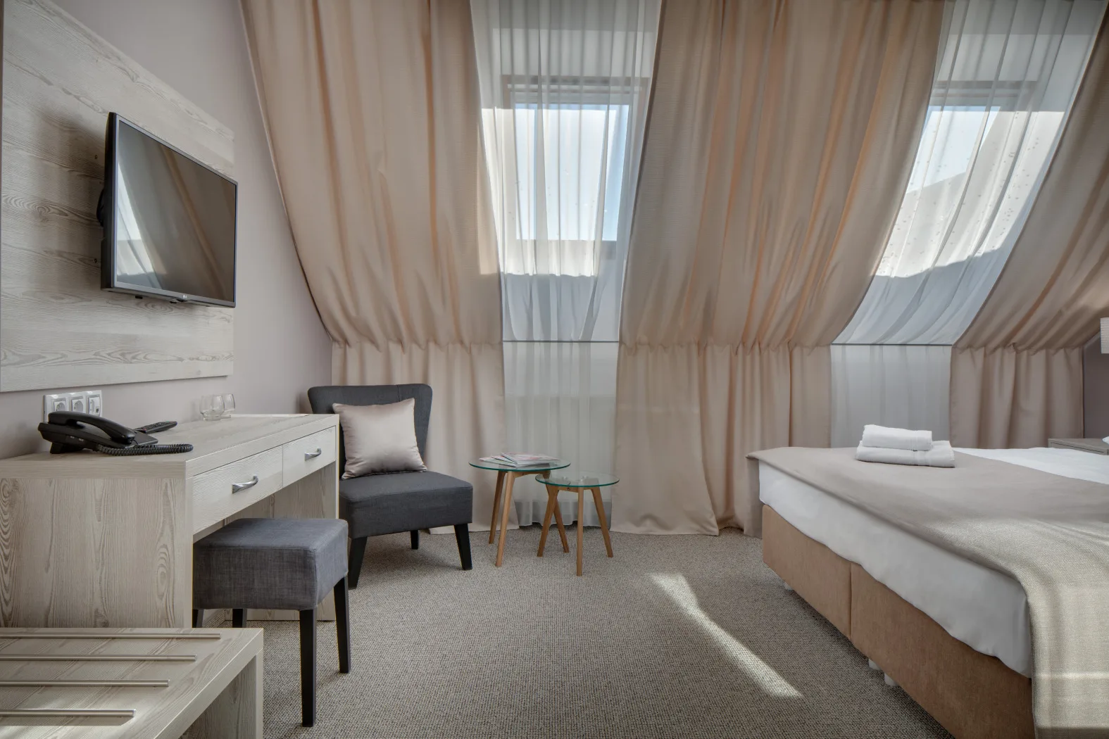 Hotel Florenc guest room