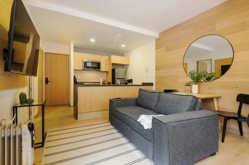 Upscale Loft w/ Balcony in Roma Norte