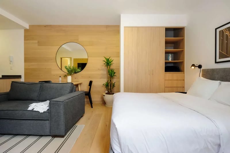 Upscale Loft w/ Balcony in Roma Norte