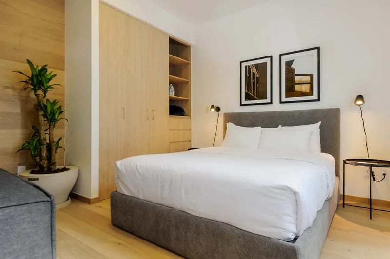 Upscale Loft w/ Balcony in Roma Norte