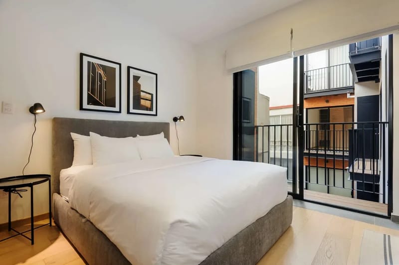 Upscale Loft w/ Balcony in Roma Norte