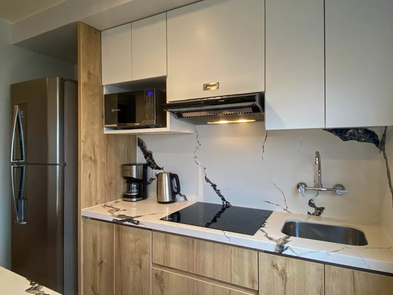 Deluxe 1BR near Kennedy Park in Miraflores