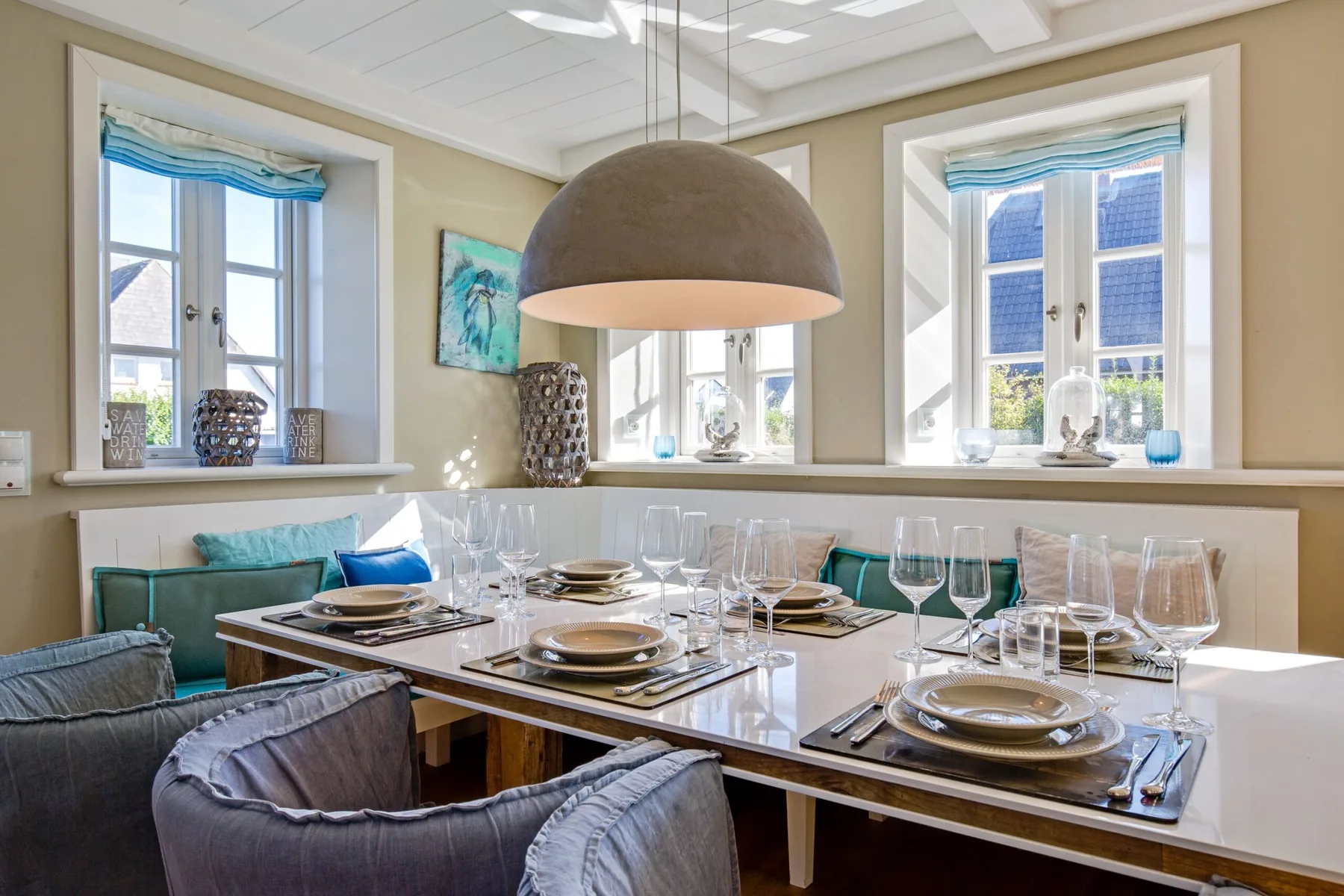 Lifestyle unter Reet. Gleich am Meer & Strand. Design pur.