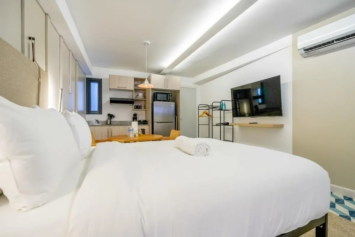 Deluxe Loft in Santa Ana
