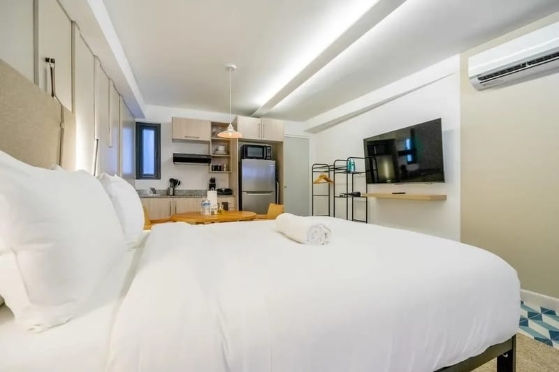 Deluxe Loft in Santa Ana
