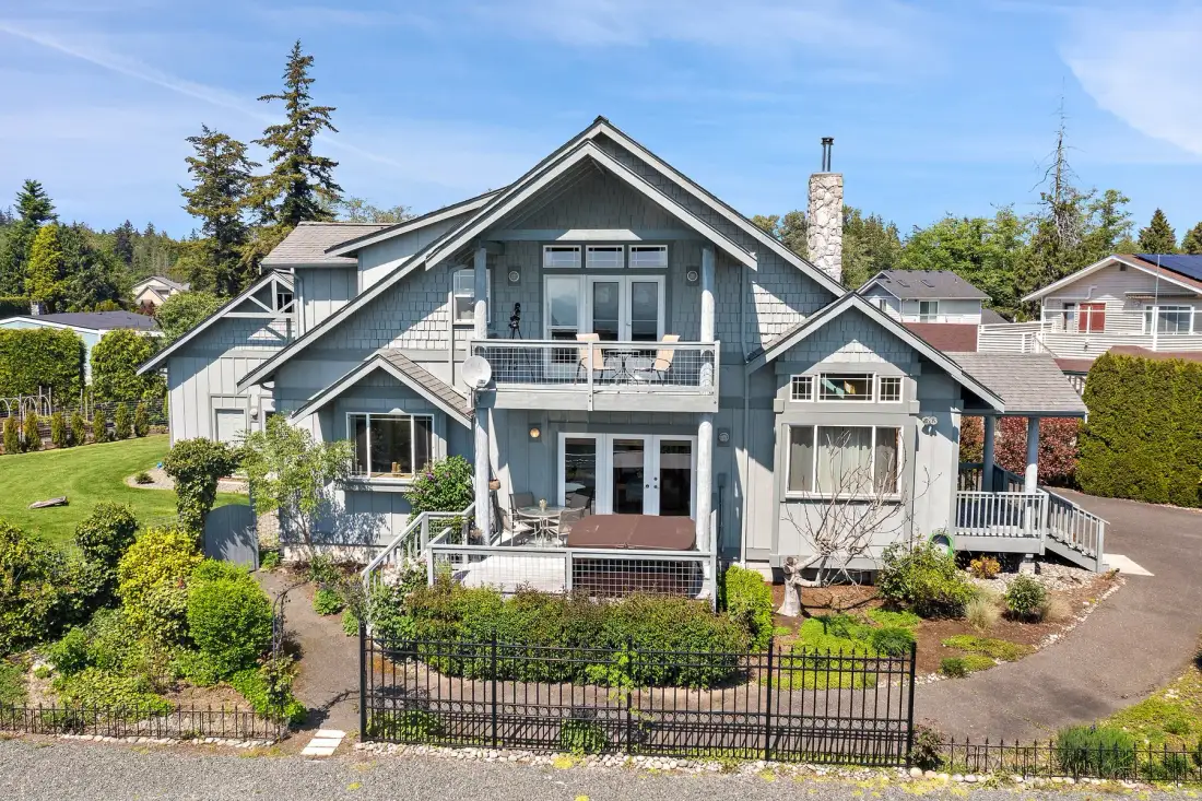 Seashell Cottage
