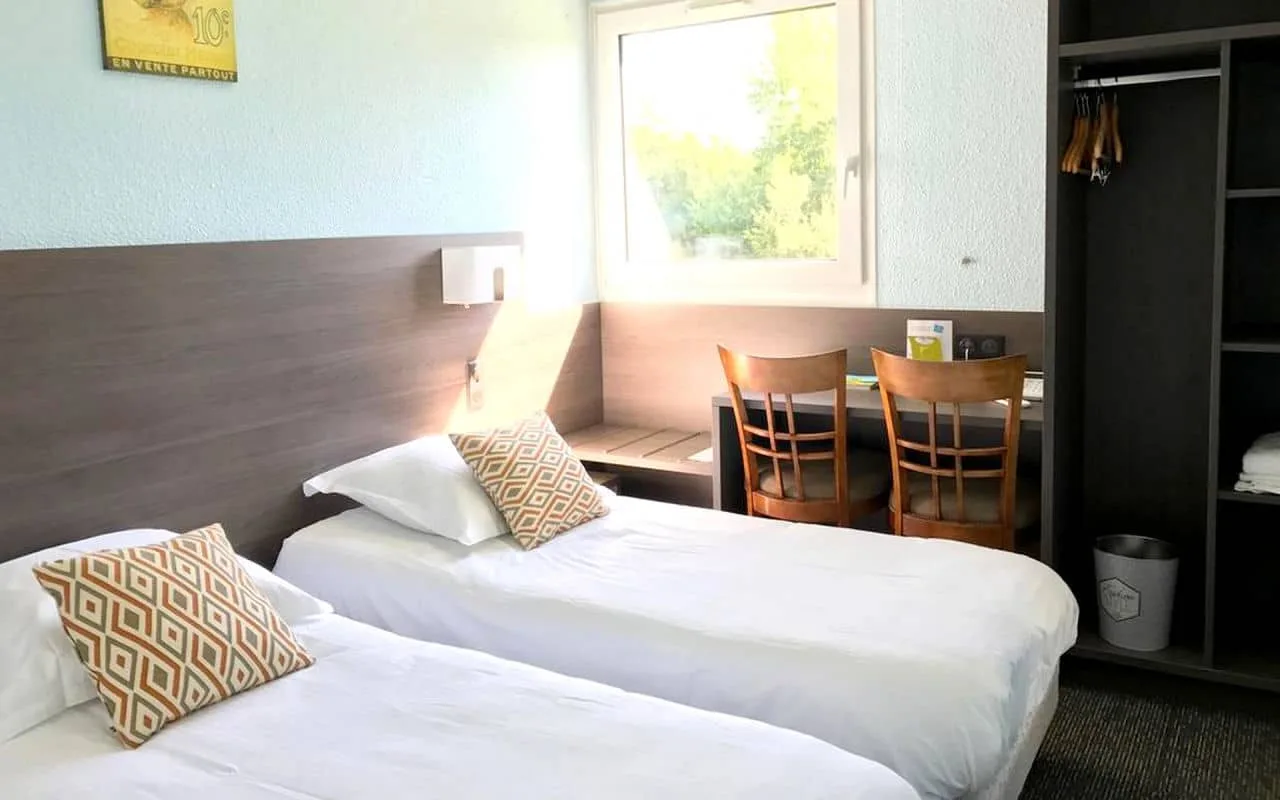 Twin room
