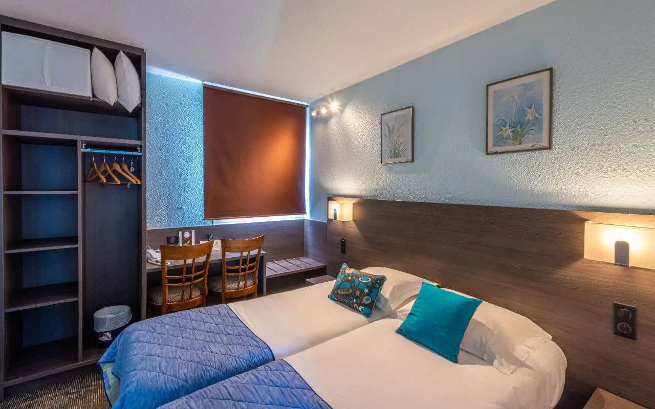 Twin room