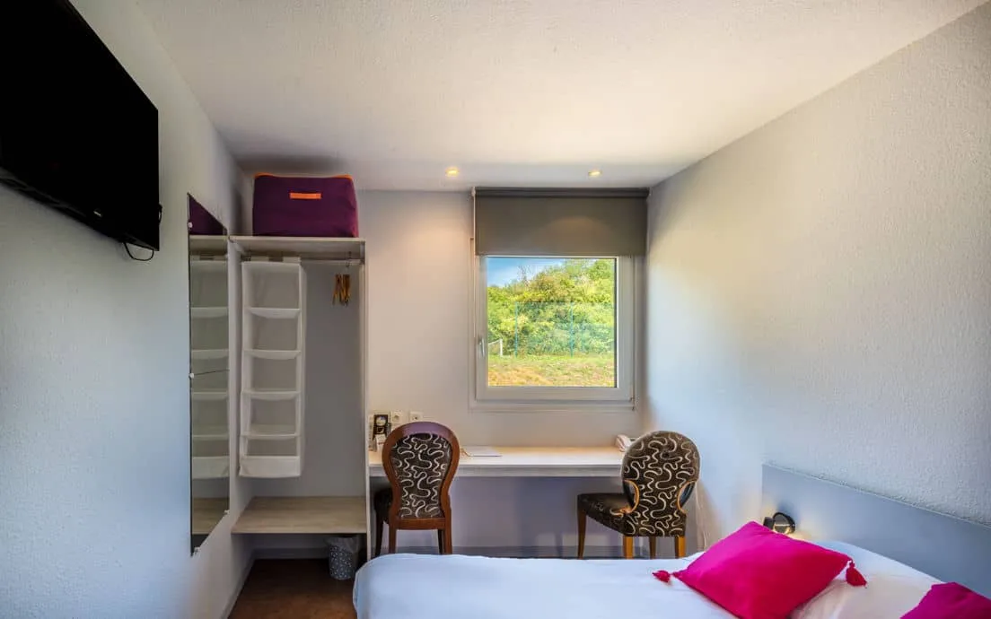 Grand Bed room