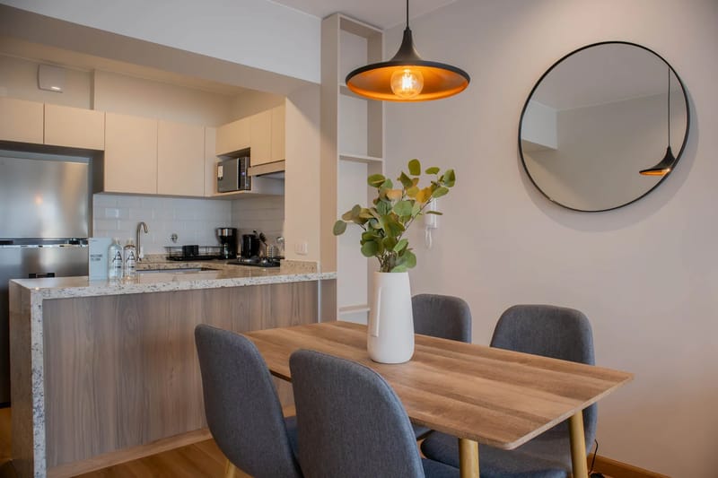 Elegant 2BR with Fantastic Pool in Miraflores